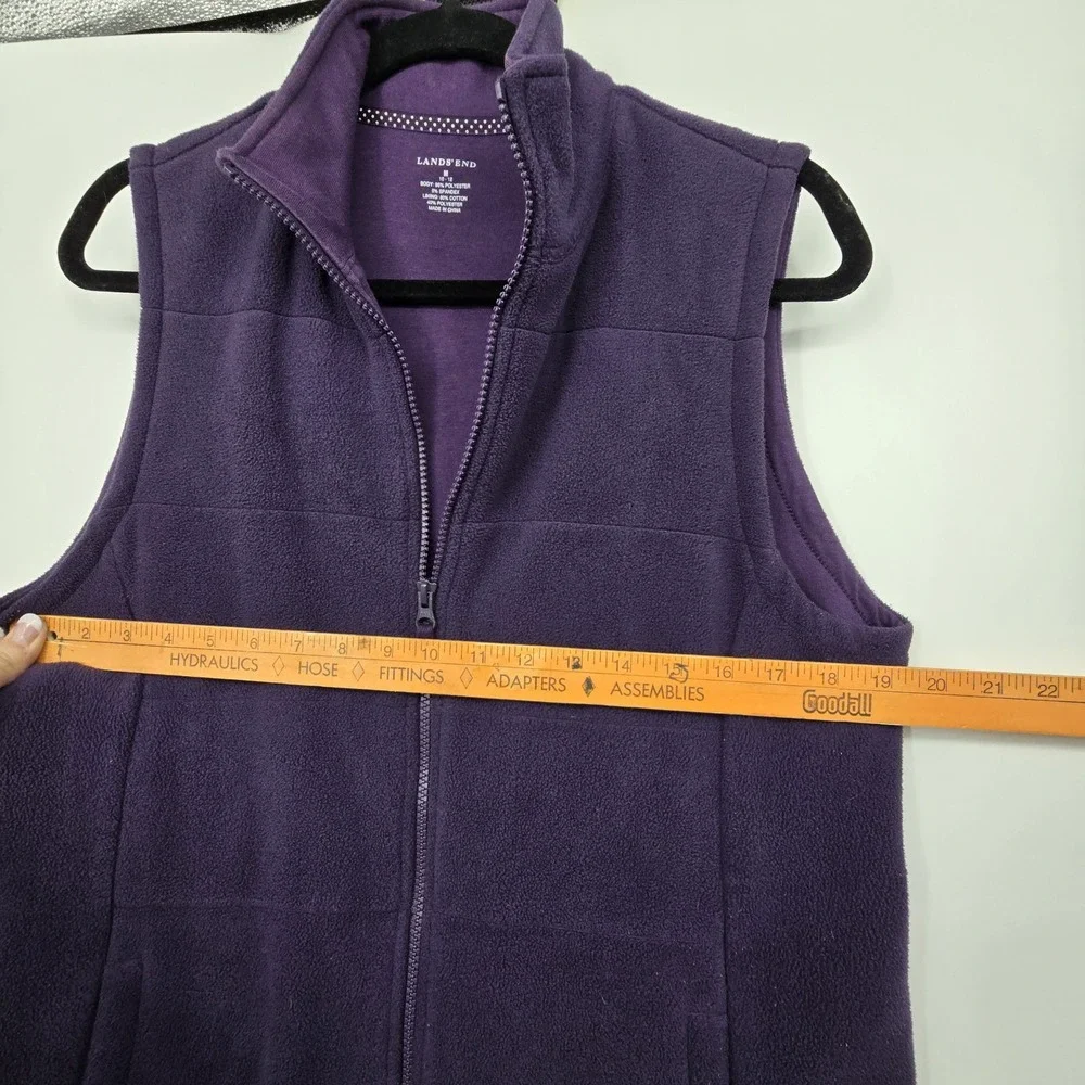 Land's End Full Zip Fleece Vest Women's MED Purple Plum Pockets‎ Outdoor Cozy